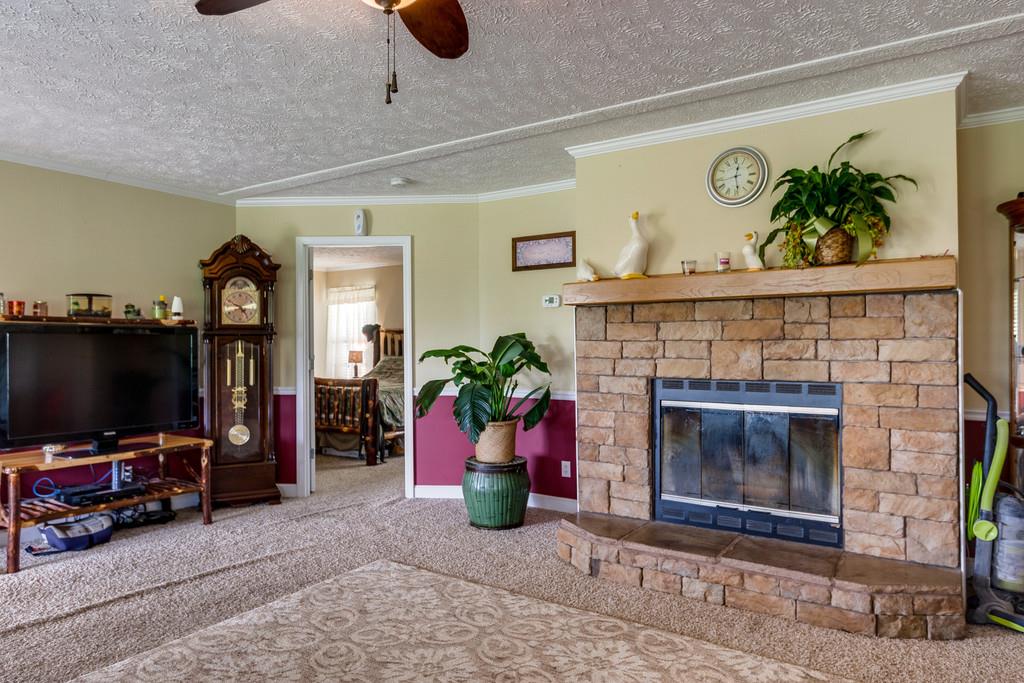7949 Golf Club Road Mount Pleasant, TN 38474 - Photo 7 of 30 Gallery Image 7