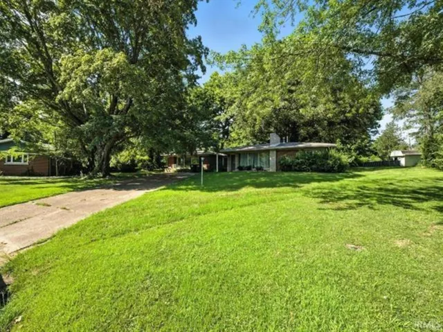 $225,000 | 1452 Bonnie View Drive, Evansville, IN 47715