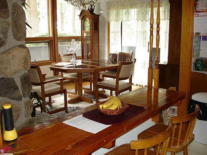 276 Meadow Road Winterport, ME 04496 - Photo 10 of 33 Kitchen.