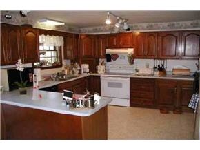 31 Piscataqua Road Dover, NH 03820 - Photo 3 of 5