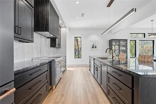 $1,875,000 | 5540 North 107 Street, Kansas City, KS 66109