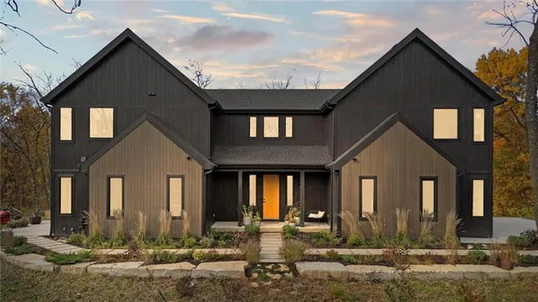 $1,699,000 | 5540 North 107 Street, Kansas City, KS 66109