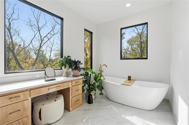 $1,875,000 | 5540 North 107 Street, Kansas City, KS 66109