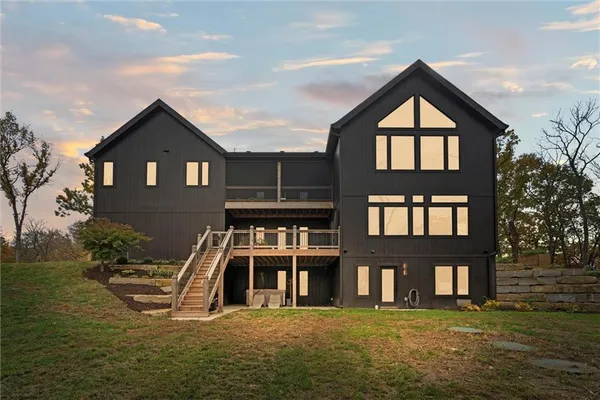 $1,699,000 | 5540 North 107 Street, Kansas City, KS 66109