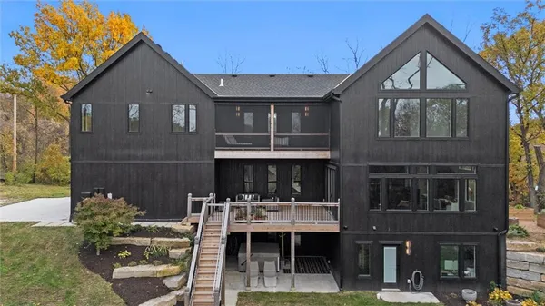 $1,699,000 | 5540 North 107 Street, Kansas City, KS 66109