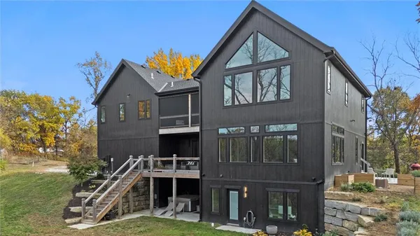 $1,699,000 | 5540 North 107 Street, Kansas City, KS 66109