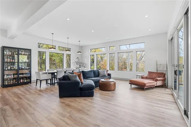 $1,875,000 | 5540 North 107 Street, Kansas City, KS 66109