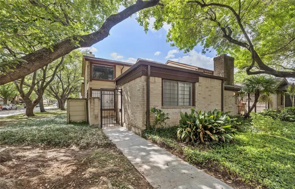 $1,900 | 12528 Wellington Park Drive, Houston, TX 77072