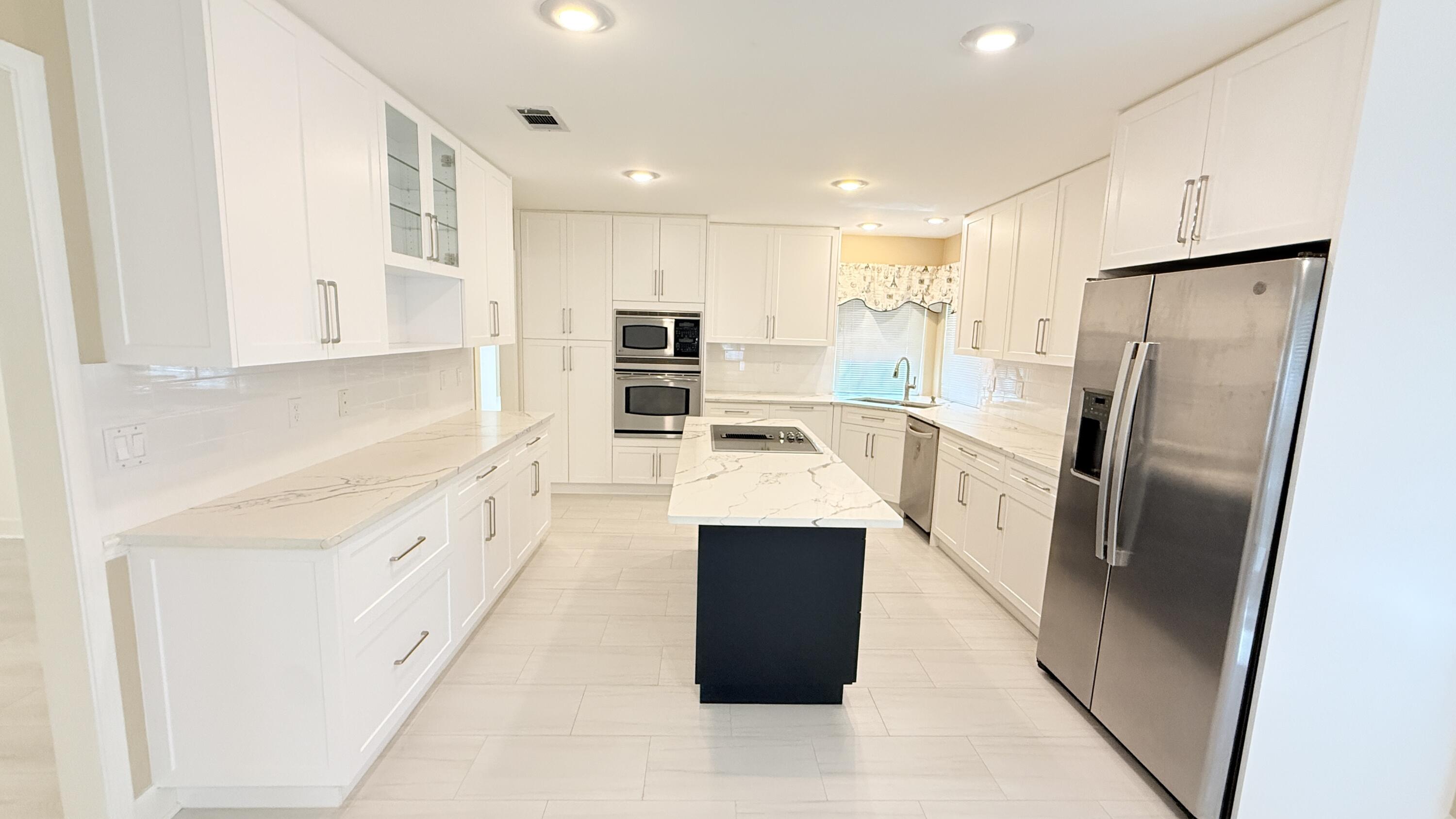 101 Bermuda Way Niceville, FL 32578 - Photo 11 of 42 Kitchen