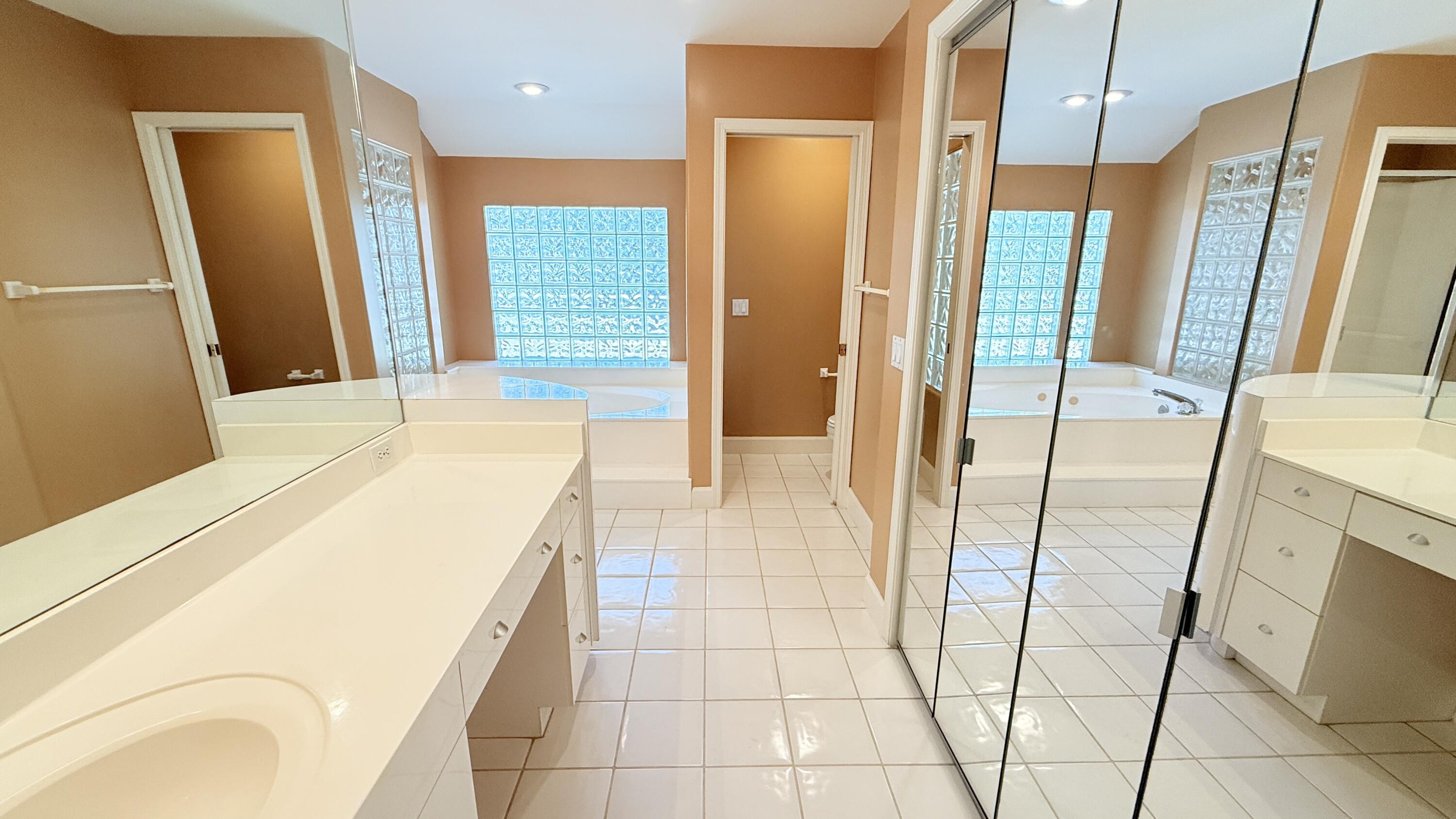 101 Bermuda Way Niceville, FL 32578 - Photo 24 of 42 Master Bath