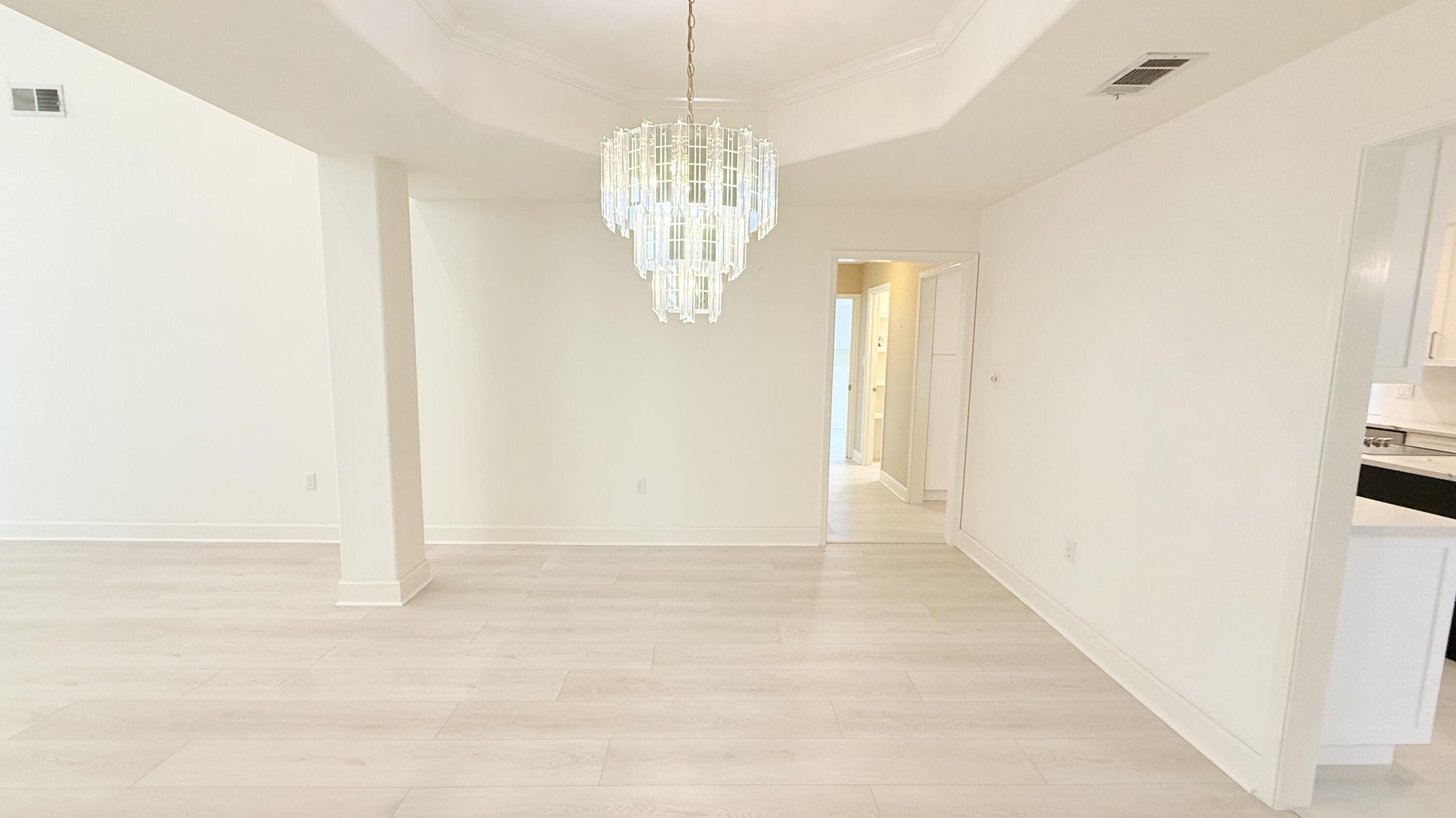 101 Bermuda Way Niceville, FL 32578 - Photo 7 of 42 Formal Dining