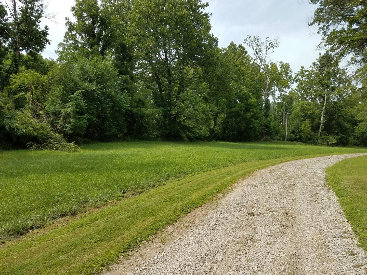 1303 Brown Road Brighton, IL 62012 - Photo 6 of 25
