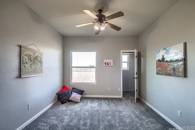 $1,049,000 | 240 Glory Lane, Marion, TX 78124