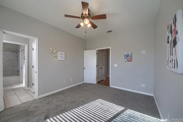 $1,049,000 | 240 Glory Lane, Marion, TX 78124