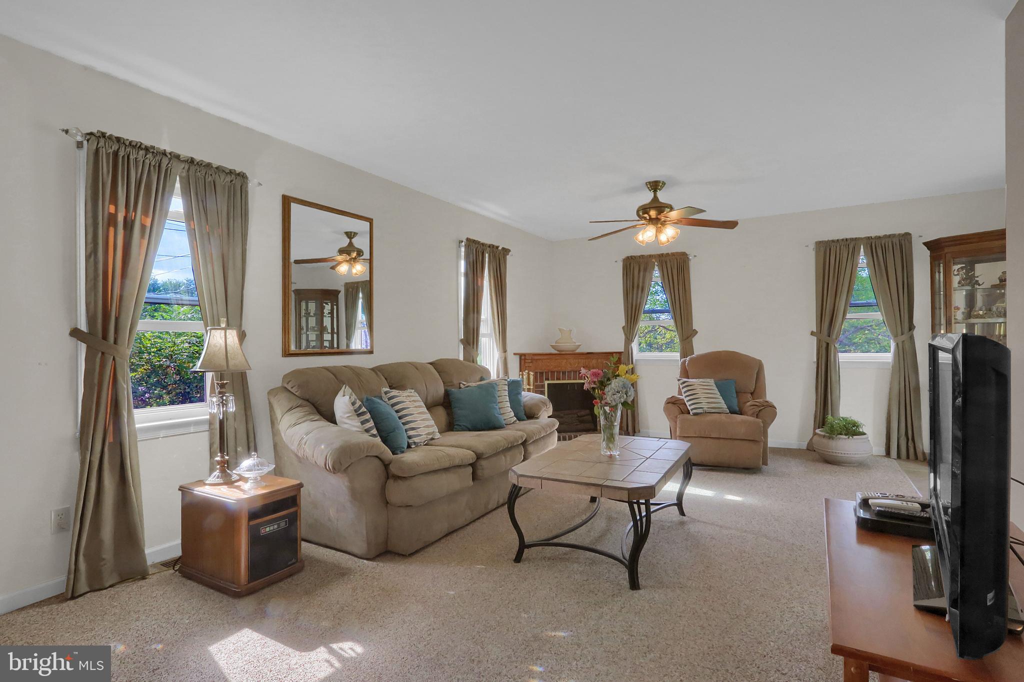 586 Nauvoo Road Lewisberry, PA 17339 - Photo 23 of 35