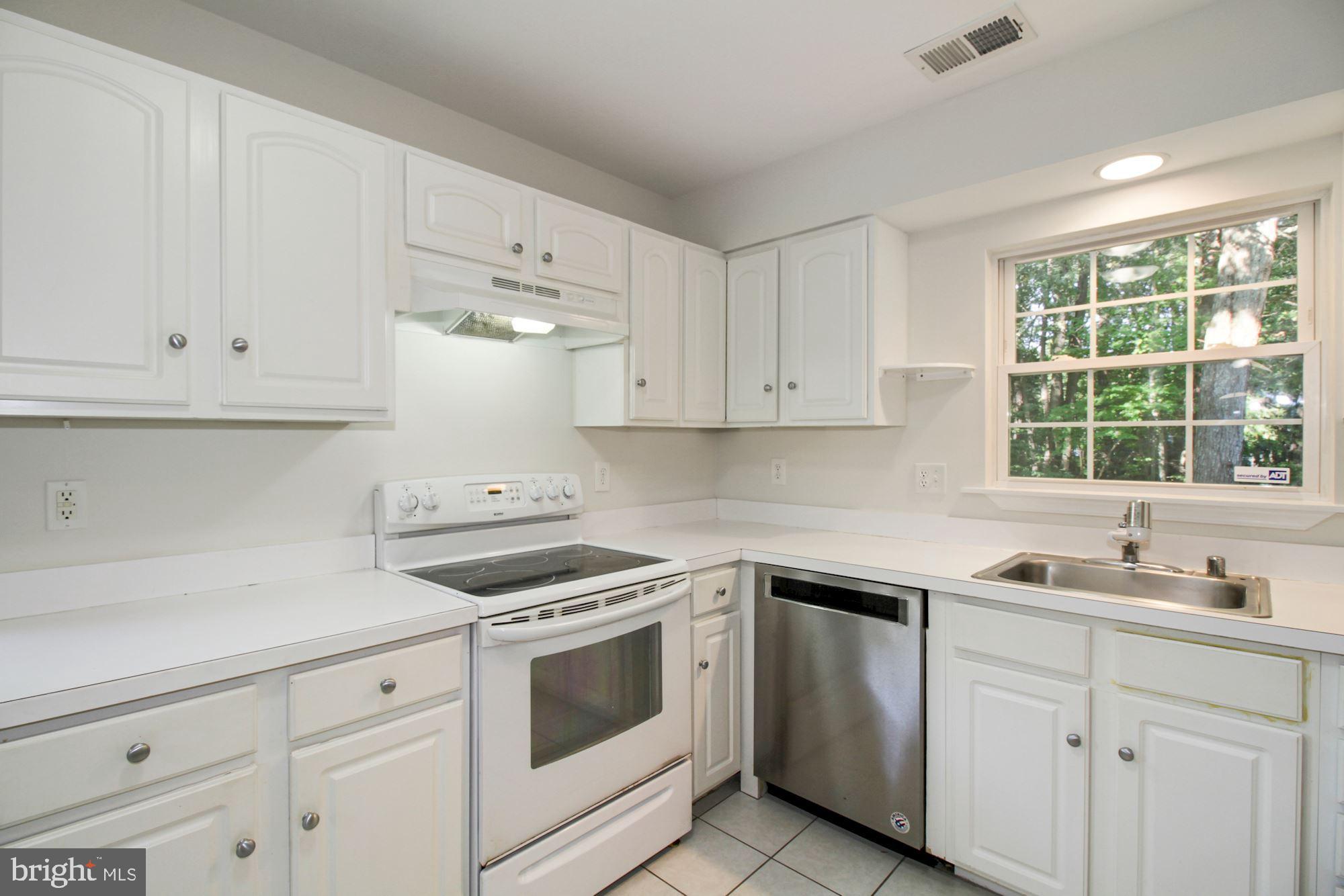3617 Edgemont Street Edgewater, MD 21037 - Photo 3 of 31