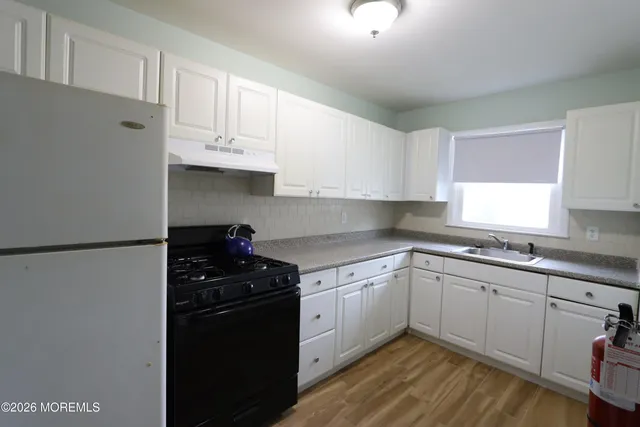 $1,700 | 110 Union Avenue, Unit D, Lakehurst, NJ 08733