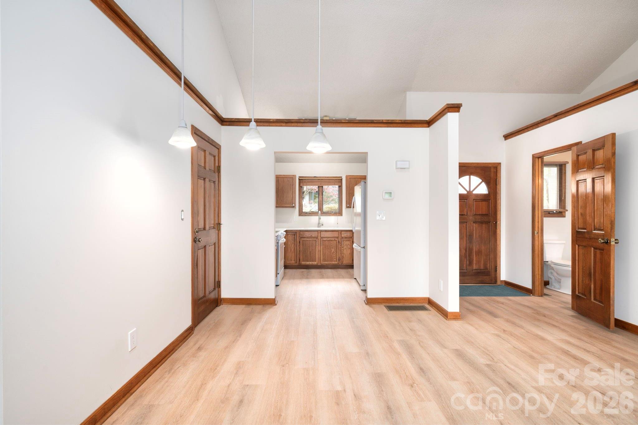 4 Zachary Ridge Road Asheville, NC 28804 - Photo 14 of 38