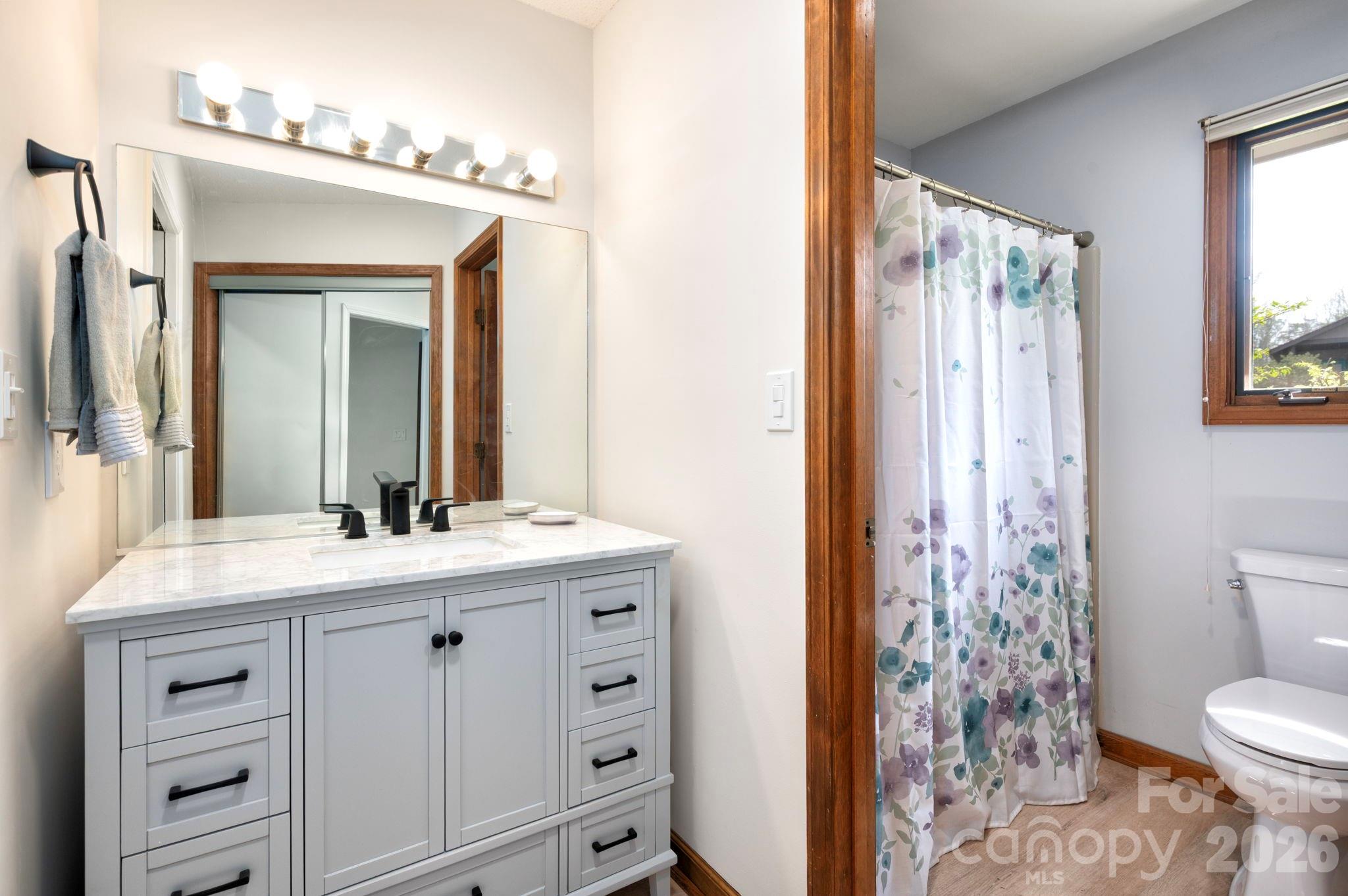 4 Zachary Ridge Road Asheville, NC 28804 - Photo 19 of 38