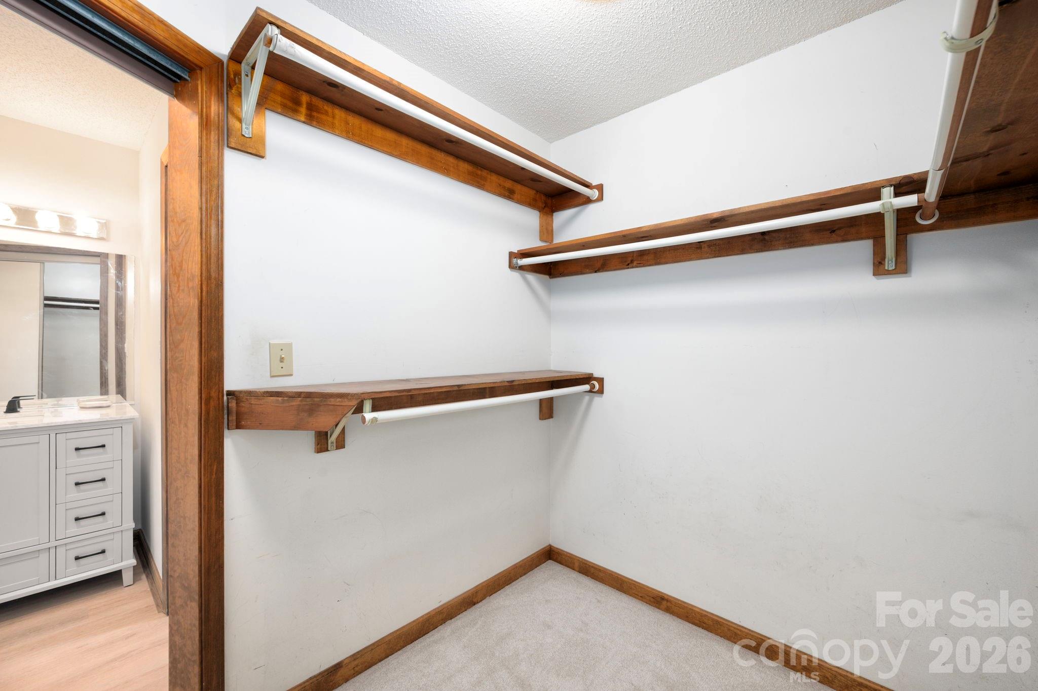 4 Zachary Ridge Road Asheville, NC 28804 - Photo 20 of 38