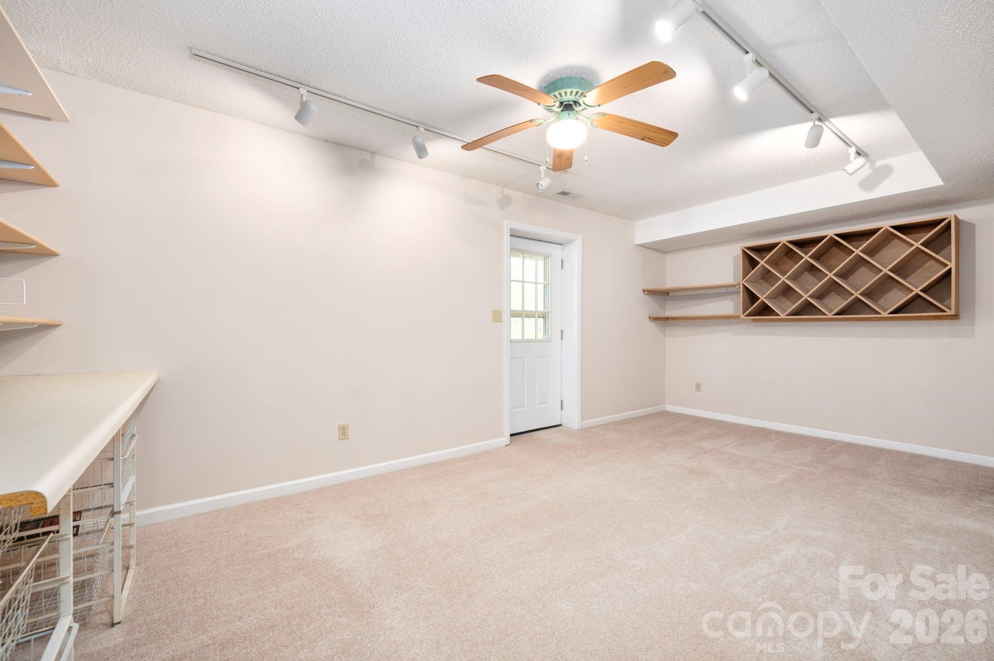 4 Zachary Ridge Road Asheville, NC 28804 - Photo 26 of 38