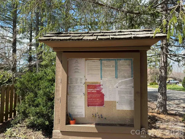 $499,000 | 4 Zachary Ridge Road, Asheville, NC 28804