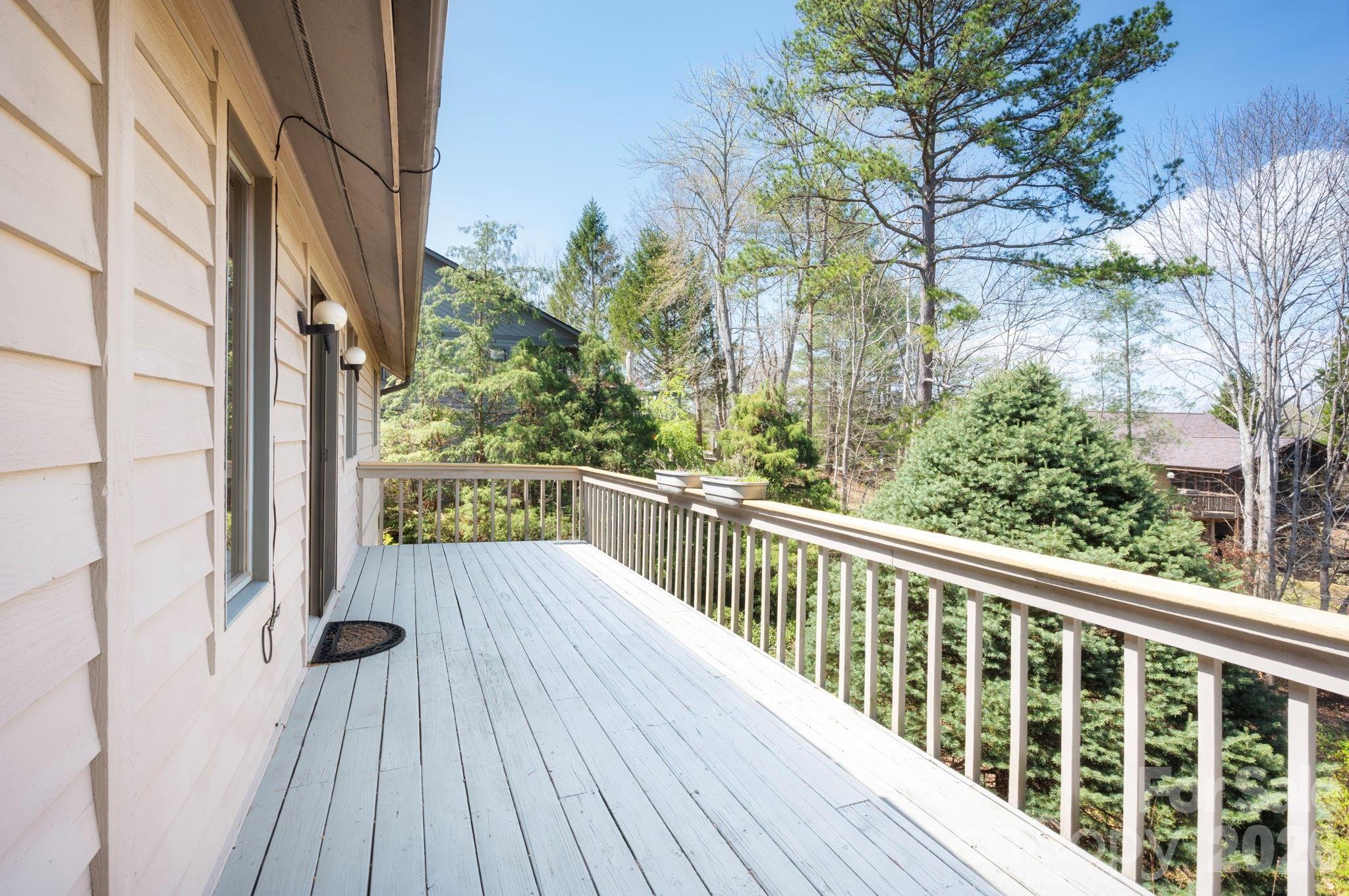 4 Zachary Ridge Road Asheville, NC 28804 - Photo 7 of 38