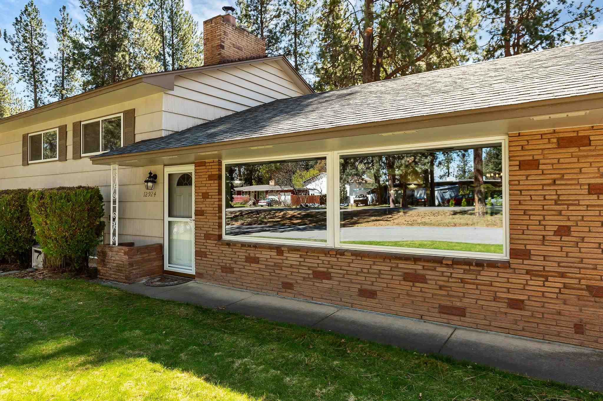 12924 East Saltese Road Spokane Valley, WA 99216 - Photo 3 of 28