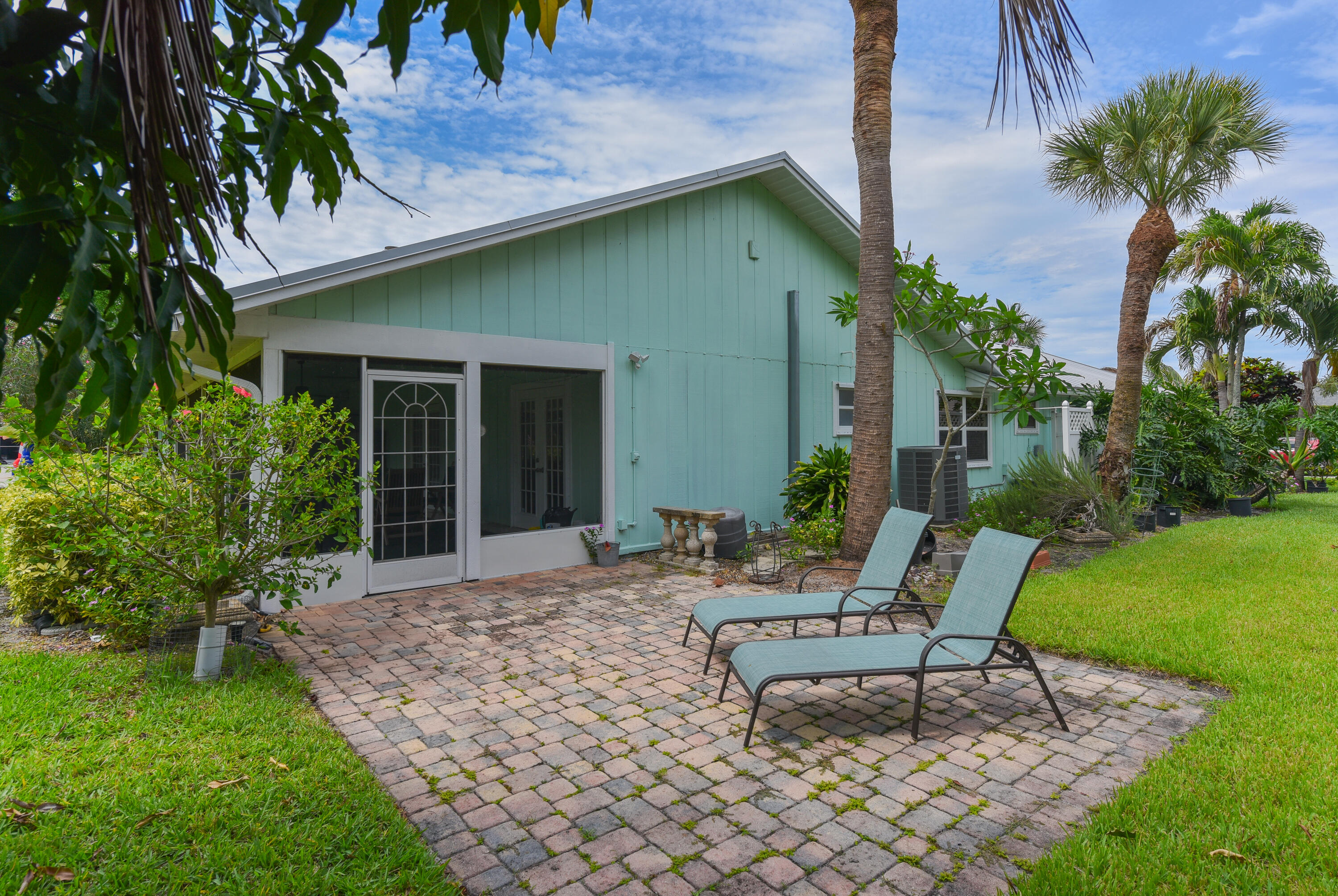 4240 Southeast Happy Lane Stuart, FL 34997 - Photo 27 of 39 Paver