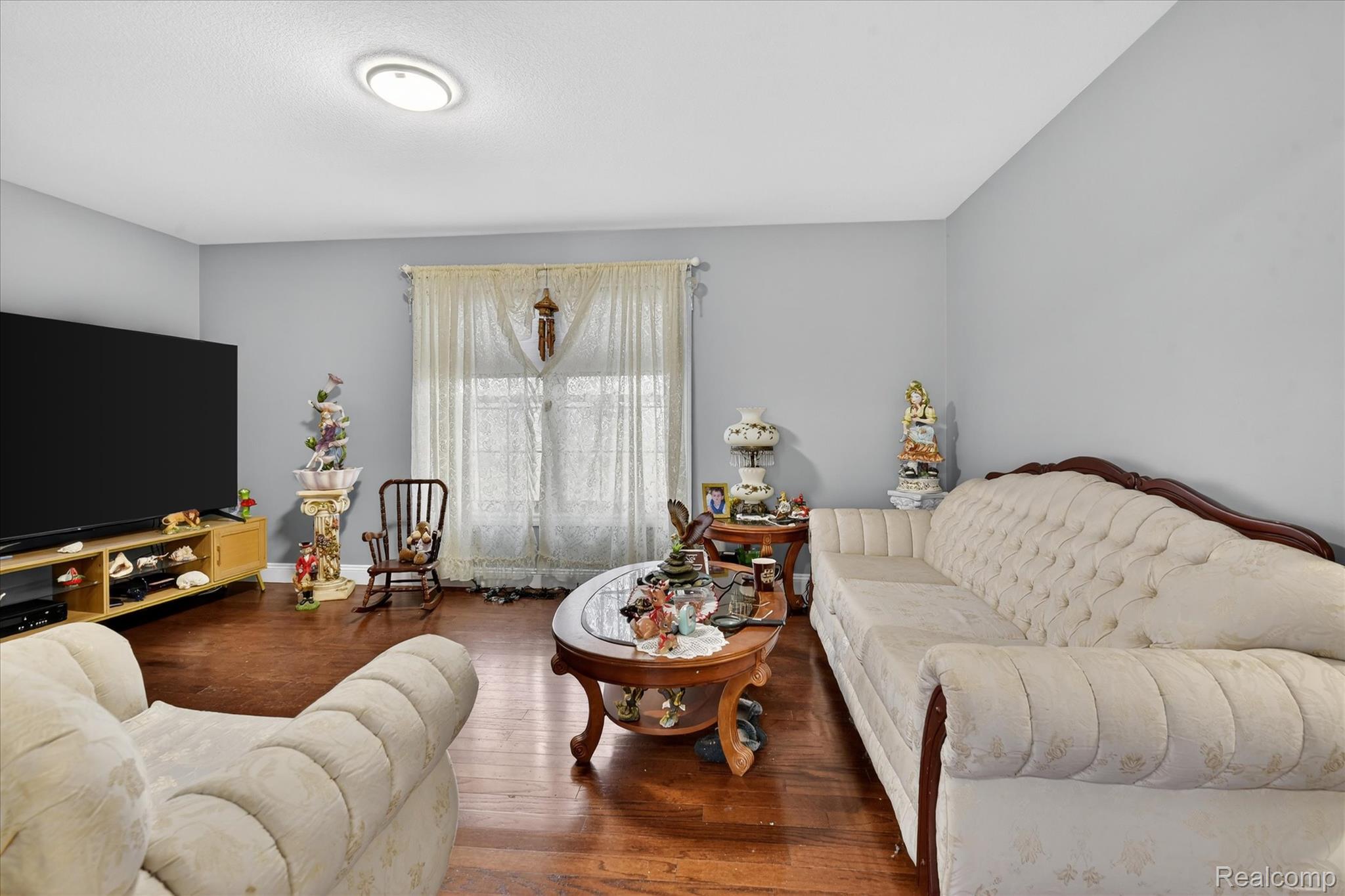 6198 Brancheau Road Newport, MI 48166 - Photo 14 of 47 09-6198-Brancheau-St-WindowStill-Photography.jpg