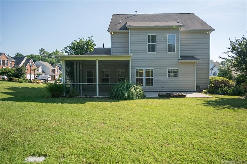 110 Hollyhurst Lane Fort Mill, SC 29708 - Photo 5 of 30