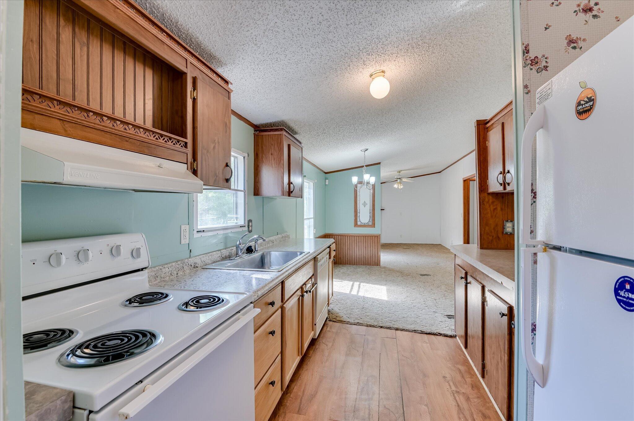 3440 Smith Road Blythe, GA 30805 - Photo 18 of 32 Kitchen