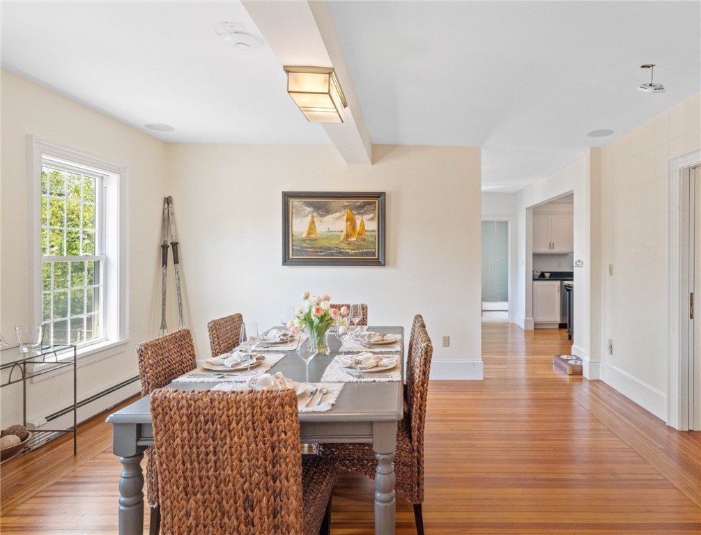 359 Spring Street Newport, RI 02840 - Photo 5 of 30