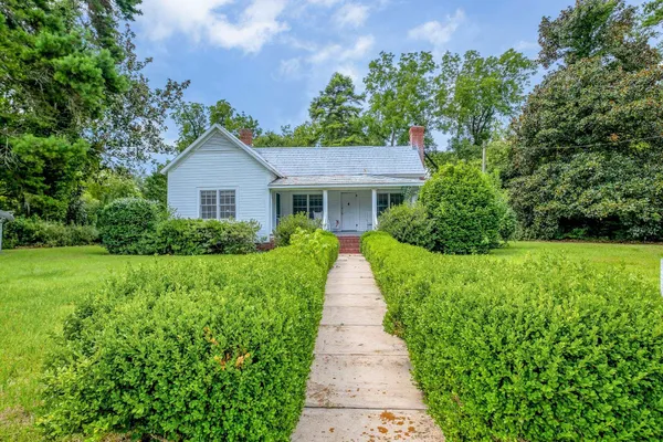 $325,000 | 2861 Solomon Dairy Road, Quincy, FL 32352