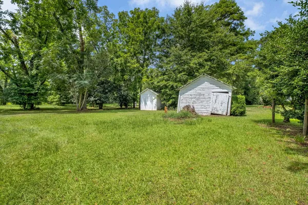 $325,000 | 2861 Solomon Dairy Road, Quincy, FL 32352