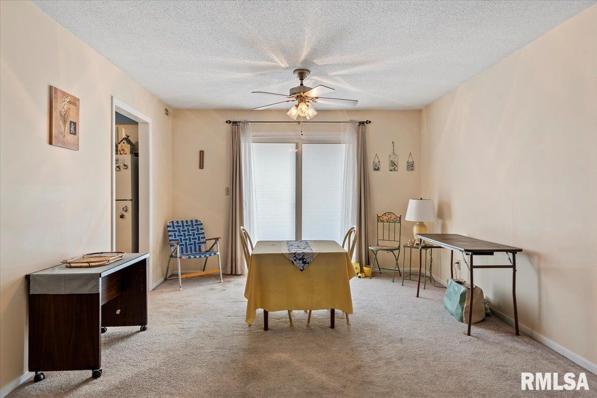 2081 West Monroe Street, Unit D Springfield, IL 62704 - Photo 11 of 24