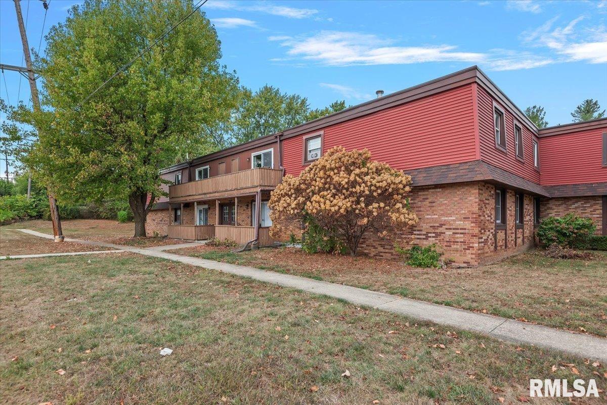 2081 West Monroe Street, Unit D Springfield, IL 62704 - Photo 2 of 24