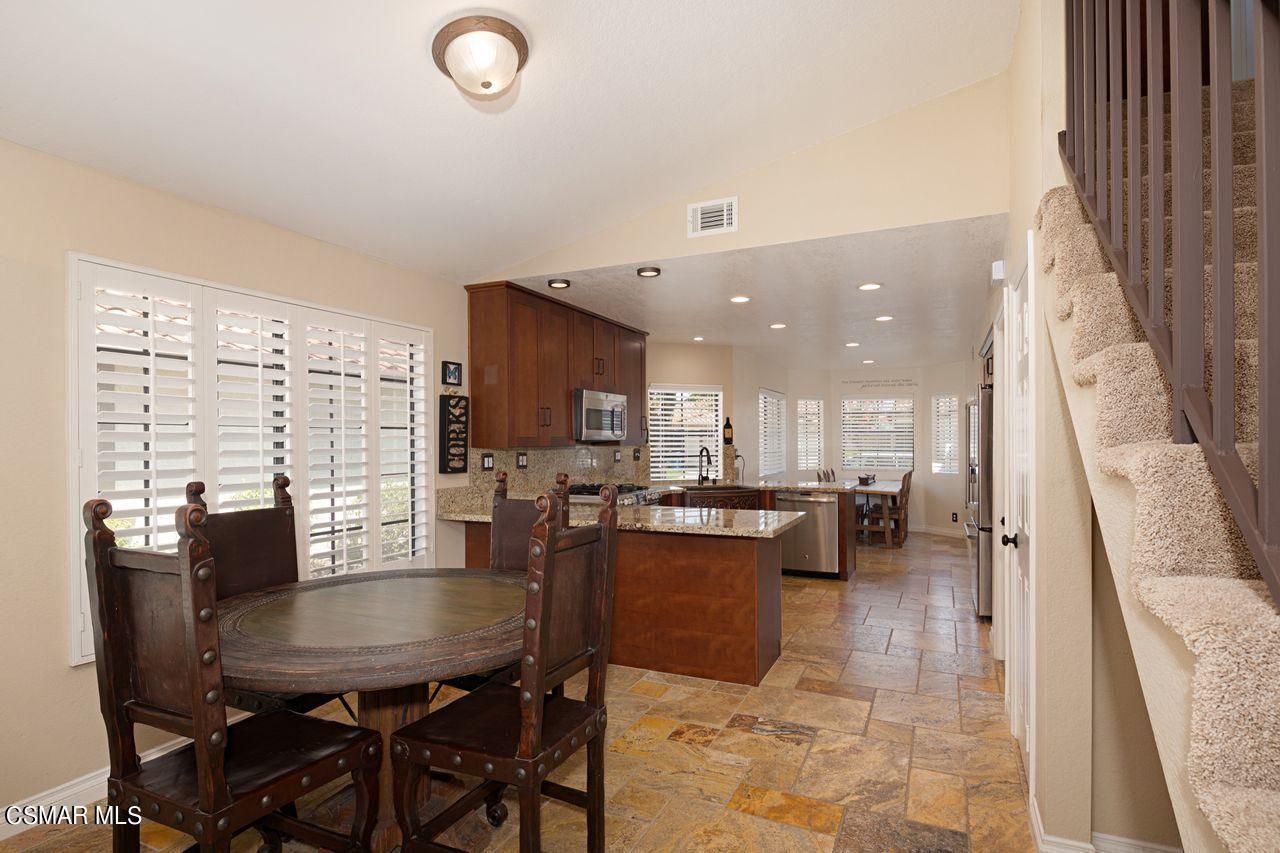 777 Congressional Road Simi Valley, CA 93065 - Photo 11 of 26 a view of a dining room with furniture