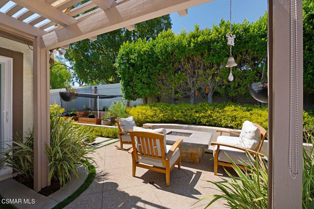 777 Congressional Road Simi Valley, CA 93065 - Photo 21 of 26 a view of backyard with seating area and green garden