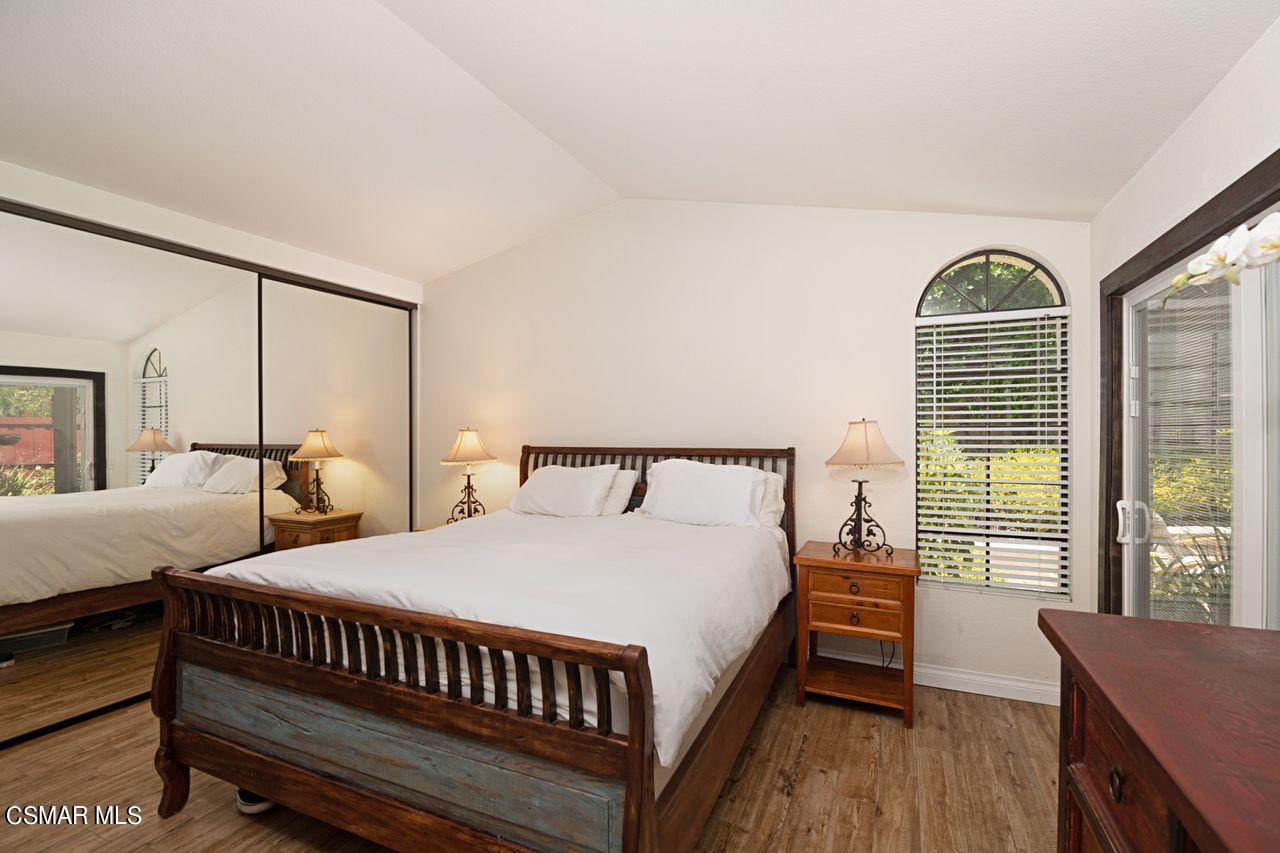 777 Congressional Road Simi Valley, CA 93065 - Photo 7 of 26 a bedroom with a bed and a window