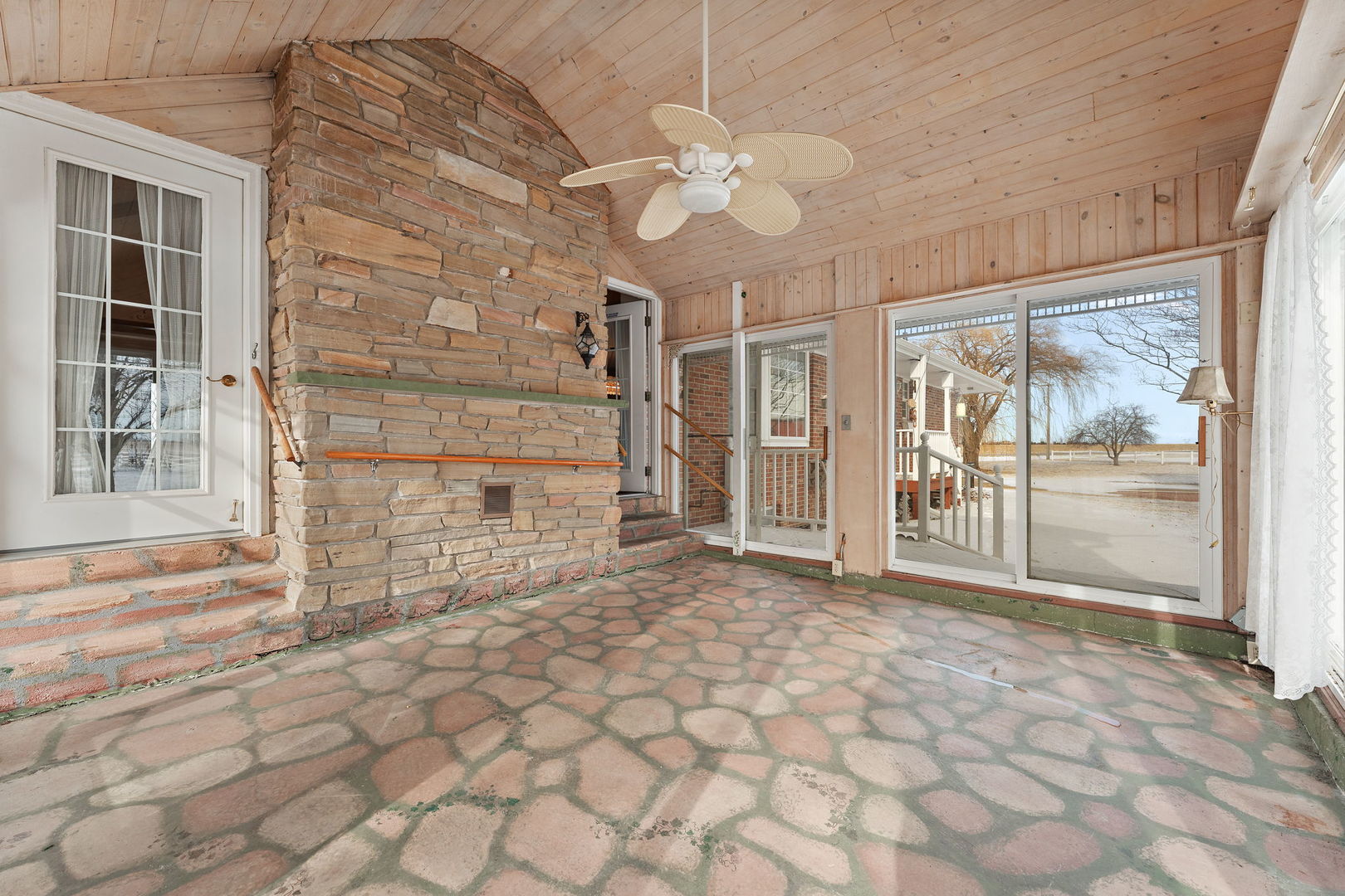 16038 East 12000N Road Grant Park, IL 60940 - Photo 14 of 64