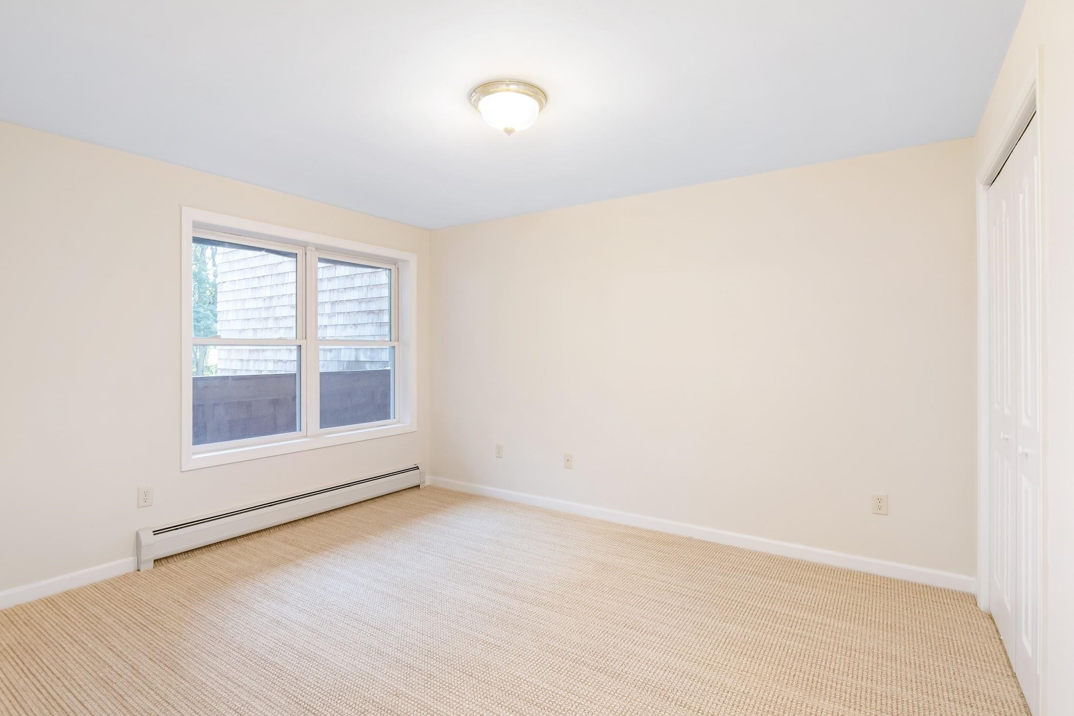 97 Claire Point Road, Unit 97 Burlington, VT 05408 - Photo 10 of 17 Gallery Image 10