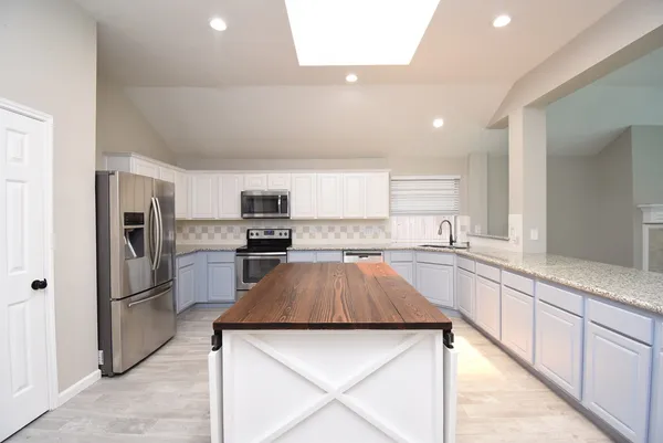 $3,450 | 23122 Beech Canyon Drive, Katy, TX 77494