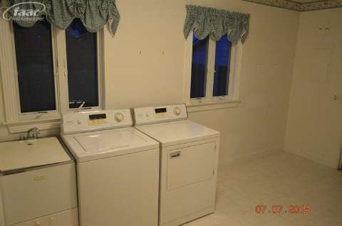 12195 West Pierson Road Flushing, MI 48433 - Photo 19 of 26 20413991-18.JPG
