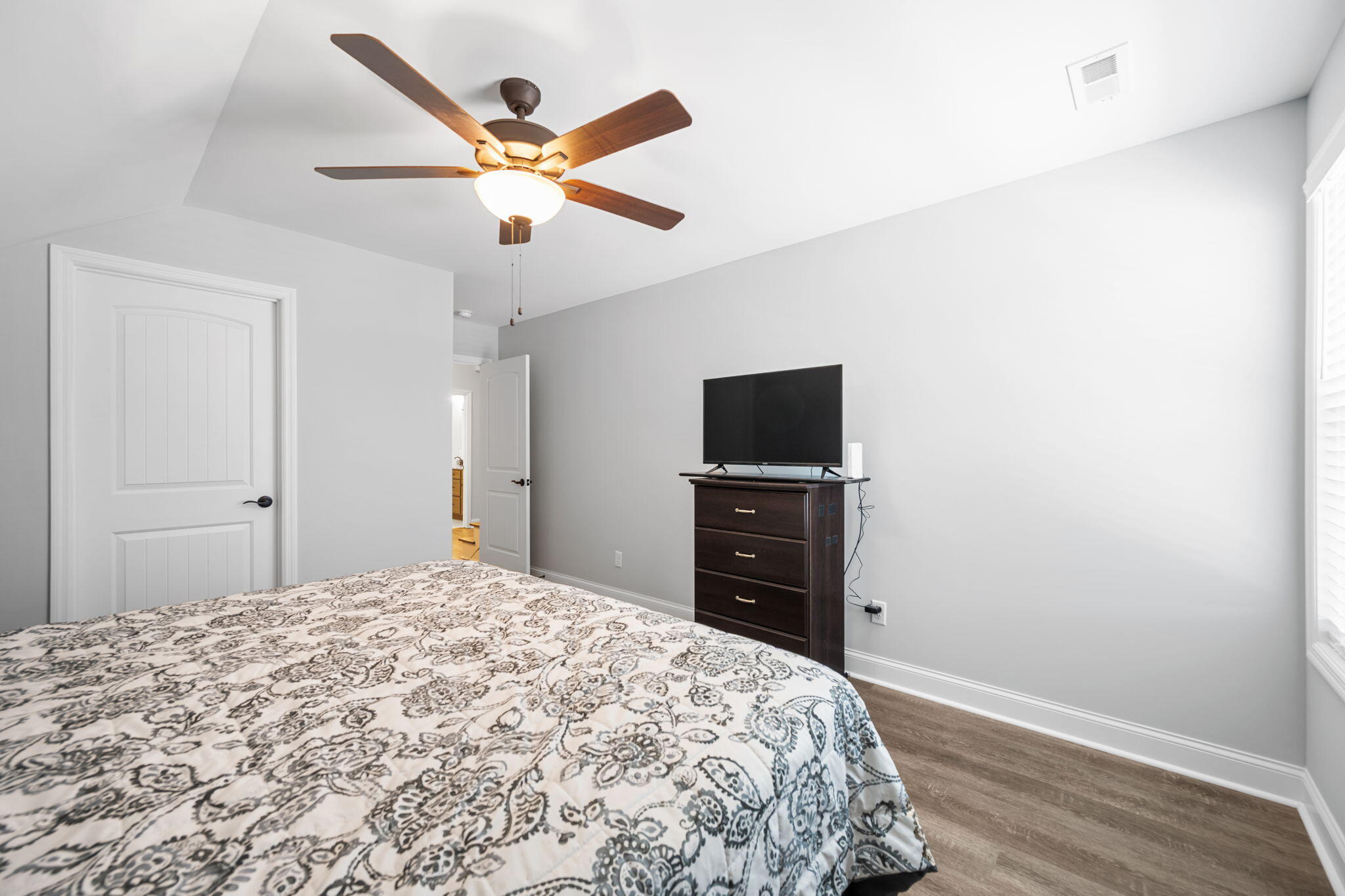 5122 Oop Road Chattanooga, TN 37416 - Photo 22 of 35 18-web-or-mls-DSC_5963