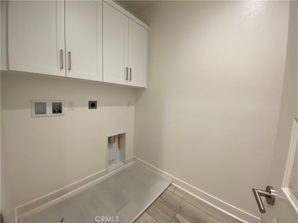 602 Jasper Street Rancho Mission Viejo, CA 92694 - Photo 15 of 18 a view of cabinets