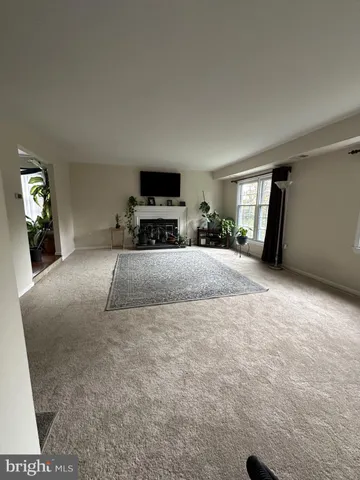 $1,750 | 9243 Hummingbird Terrace, Gaithersburg, MD 20879