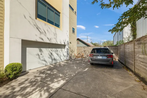 a view of a house with a back yard