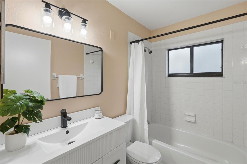 11707 Raintree Village Boulevard, Unit C Temple Terrace, FL 33617 - Photo 6 of 24