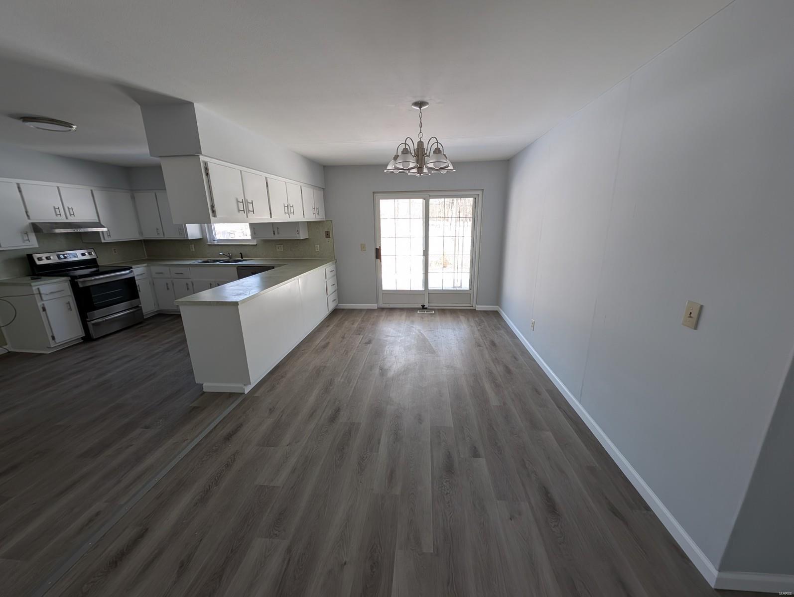 20 South Indiana Avenue Belleville, IL 62221 - Photo 5 of 17 Gallery Image 5